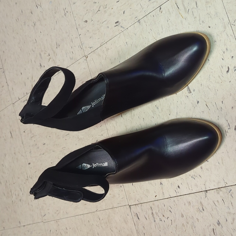 Black heel dress shoe size 11
